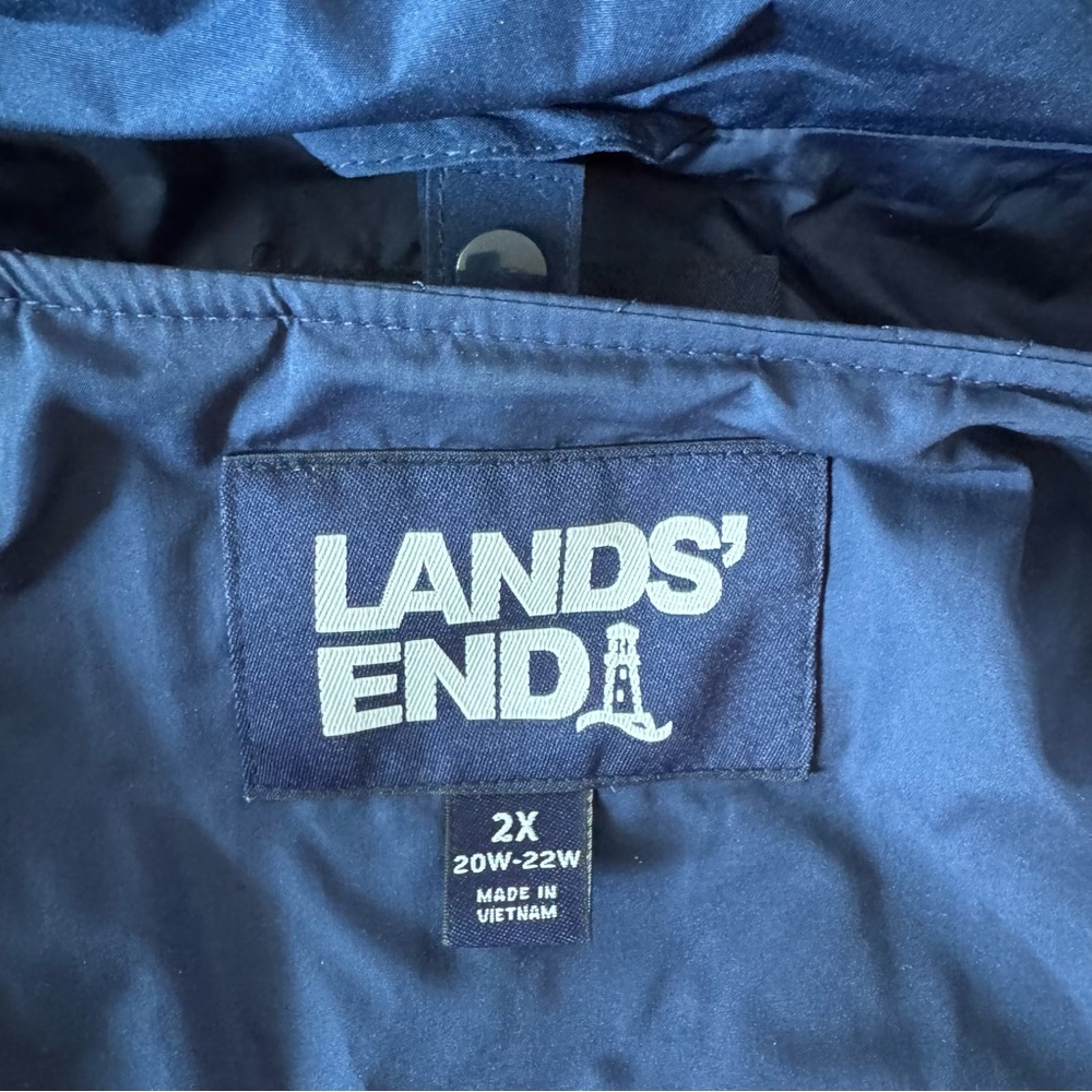 Lands’ End Navy Squall Hooded Waterproof Raincoat • Sealed Seams • Plus Size 2X - Picture 2 of 12